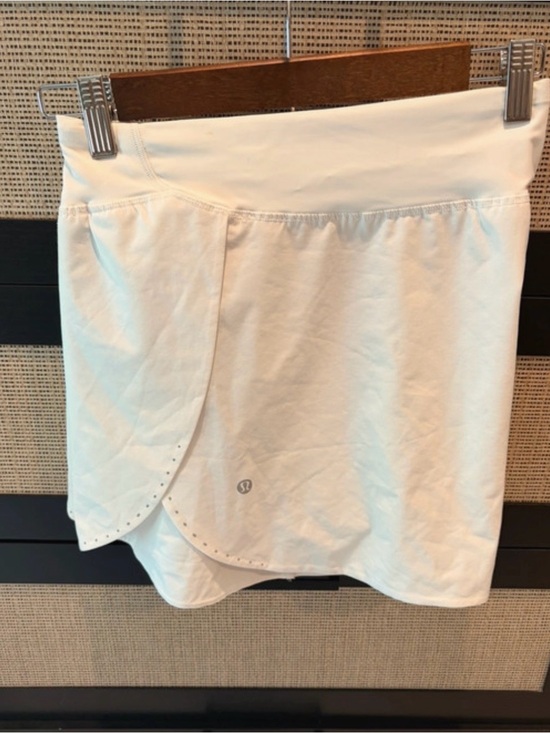lululemon athletica Pants - Lululemon Fast and Free Reflective Running Shorts | White | Size 14